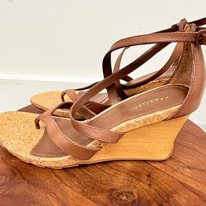 Kenneth Cole Reaction Summer Cabin‎ Wedge Sandal.  Sz 8